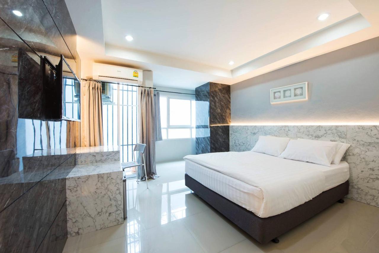 Nw Apartment Lasalle 59 Bangkok Buitenkant foto
